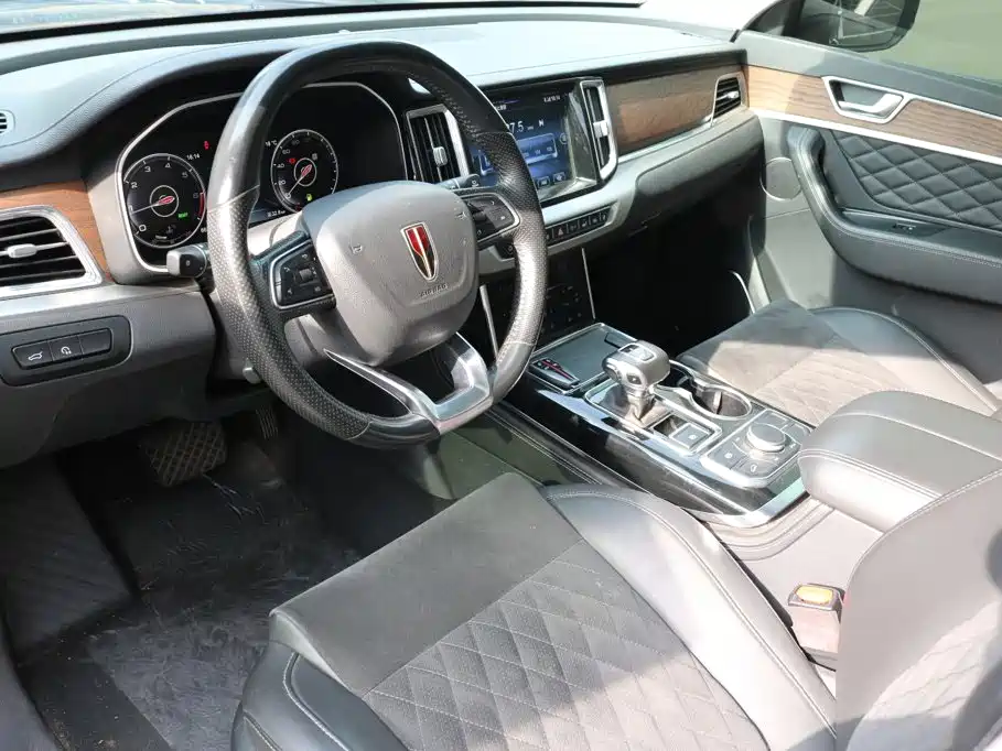Hongqi Hongqi HS7 — фото 10