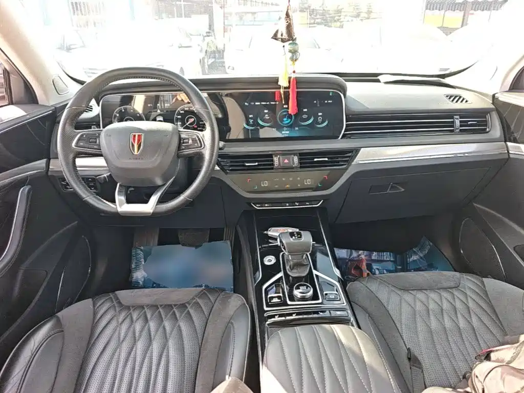 Hongqi Hongqi HS5 — фото 10