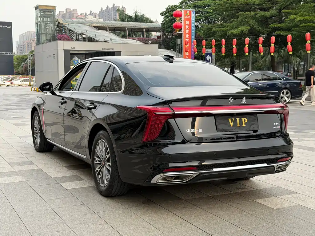 Hongqi Hongqi H5 — фото 12