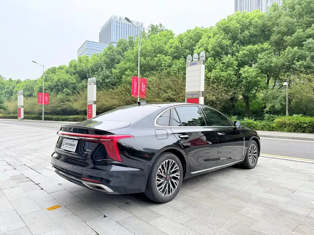 Hongqi Hongqi H5 — фото 6