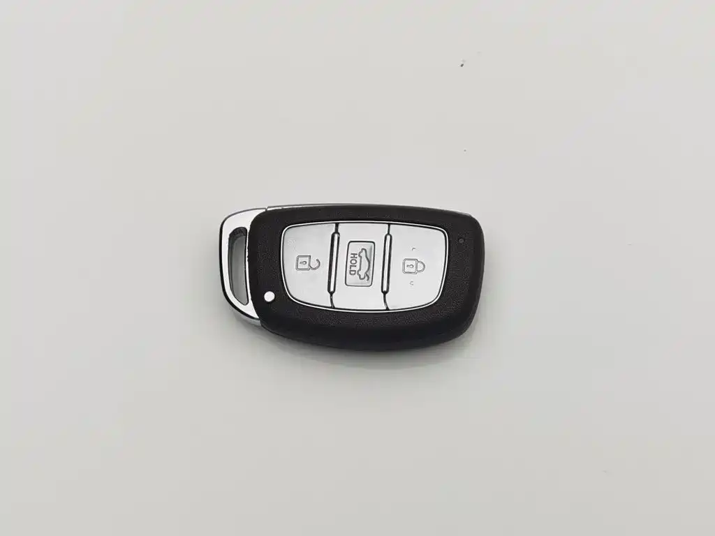 Hyundai Mistra — фото 19