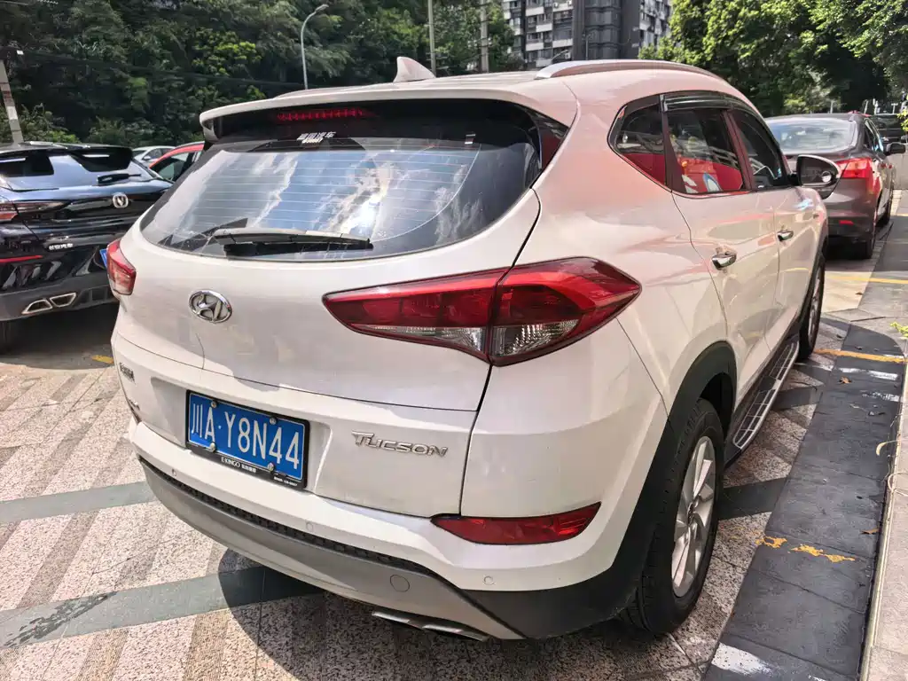 Hyundai Tucson — фото 4
