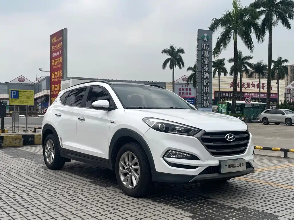 Hyundai Tucson — фото 3