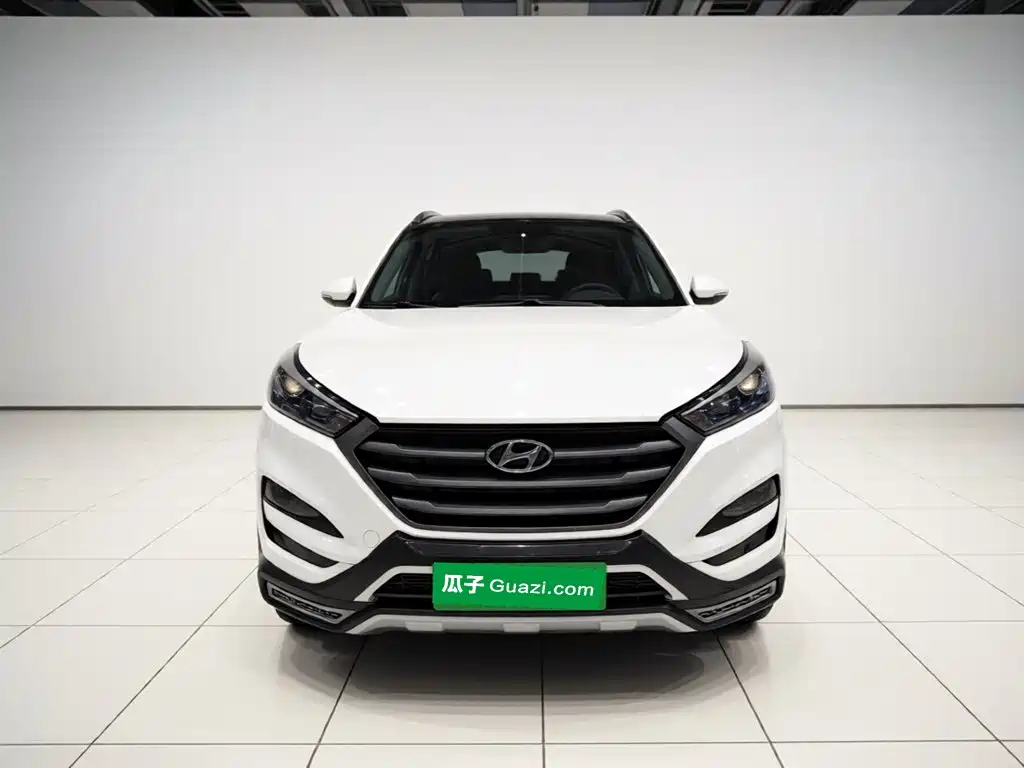 Hyundai Tucson — фото 2
