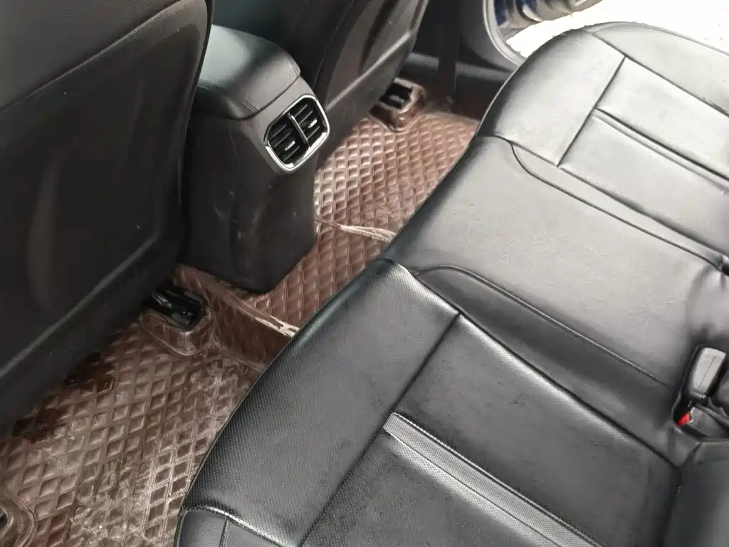 Hyundai Fista EV — фото 6