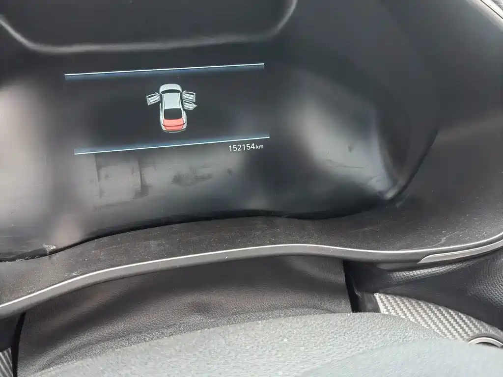 Hyundai Fista EV — фото 10
