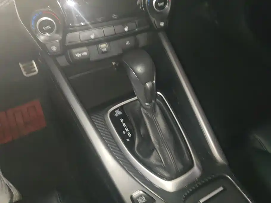 Hyundai Fista — фото 16