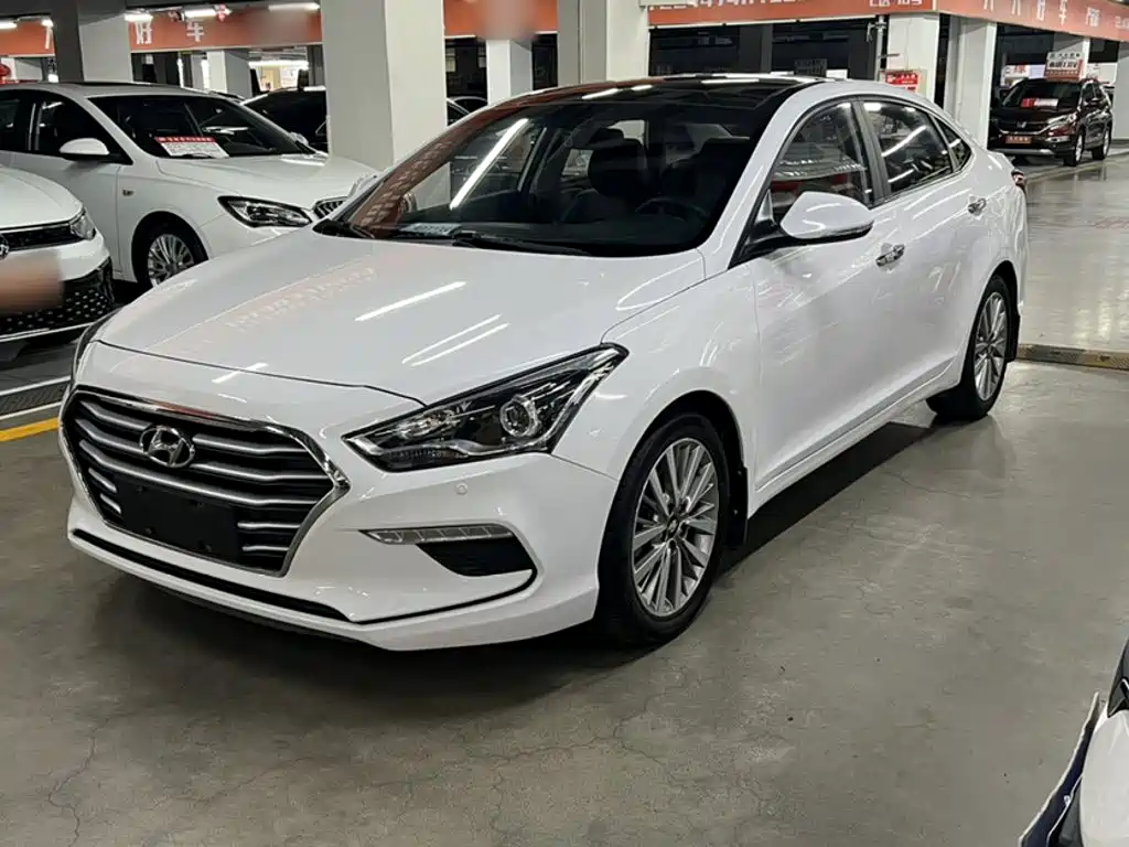 Hyundai Mistra — фото 2