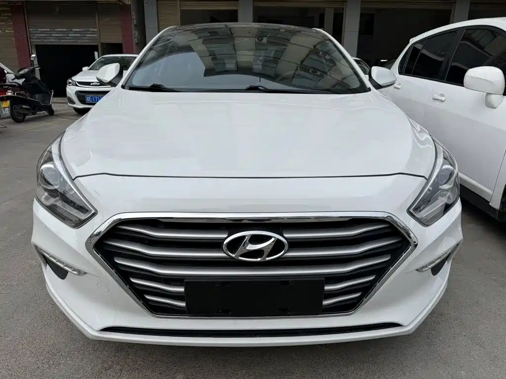 Hyundai Mistra — фото 2