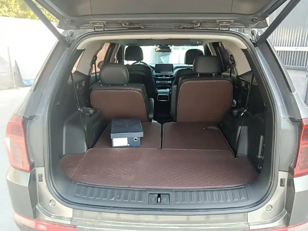 Hyundai Santa Fe — фото 19