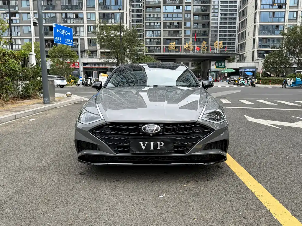 Hyundai Sonata — фото 2