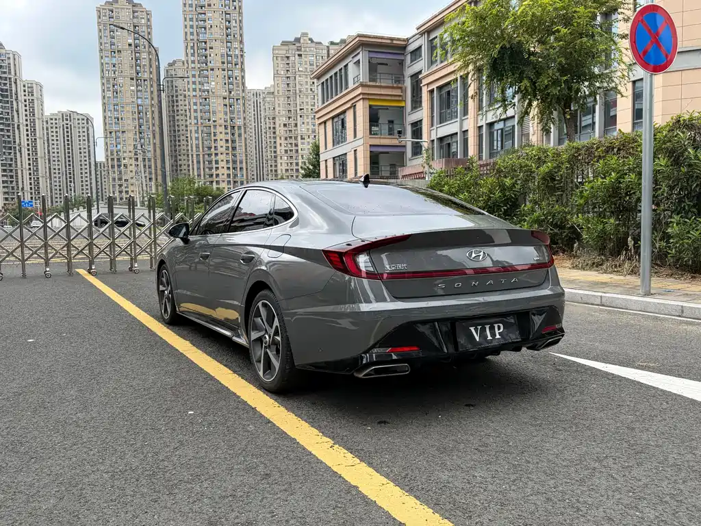 Hyundai Sonata — фото 6