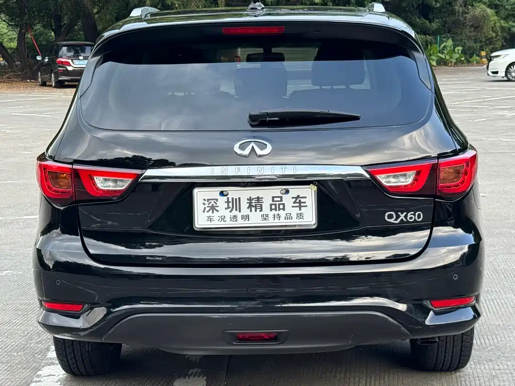 Infiniti QX60 (Import) — фото 7