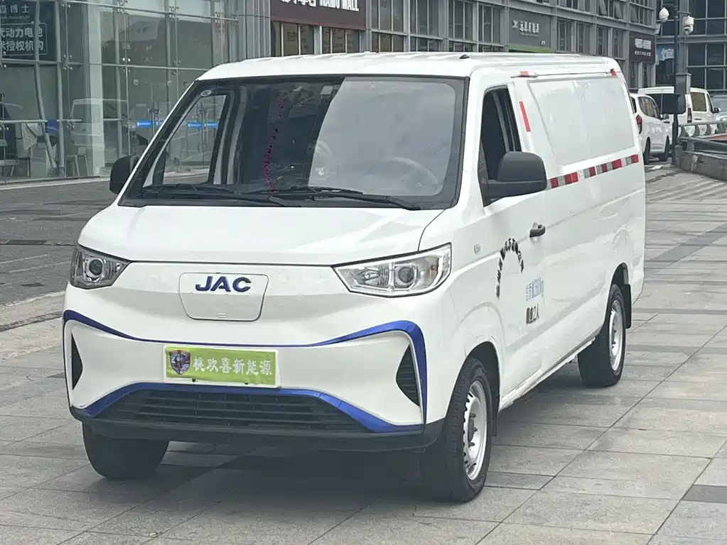 JAC Bluecat