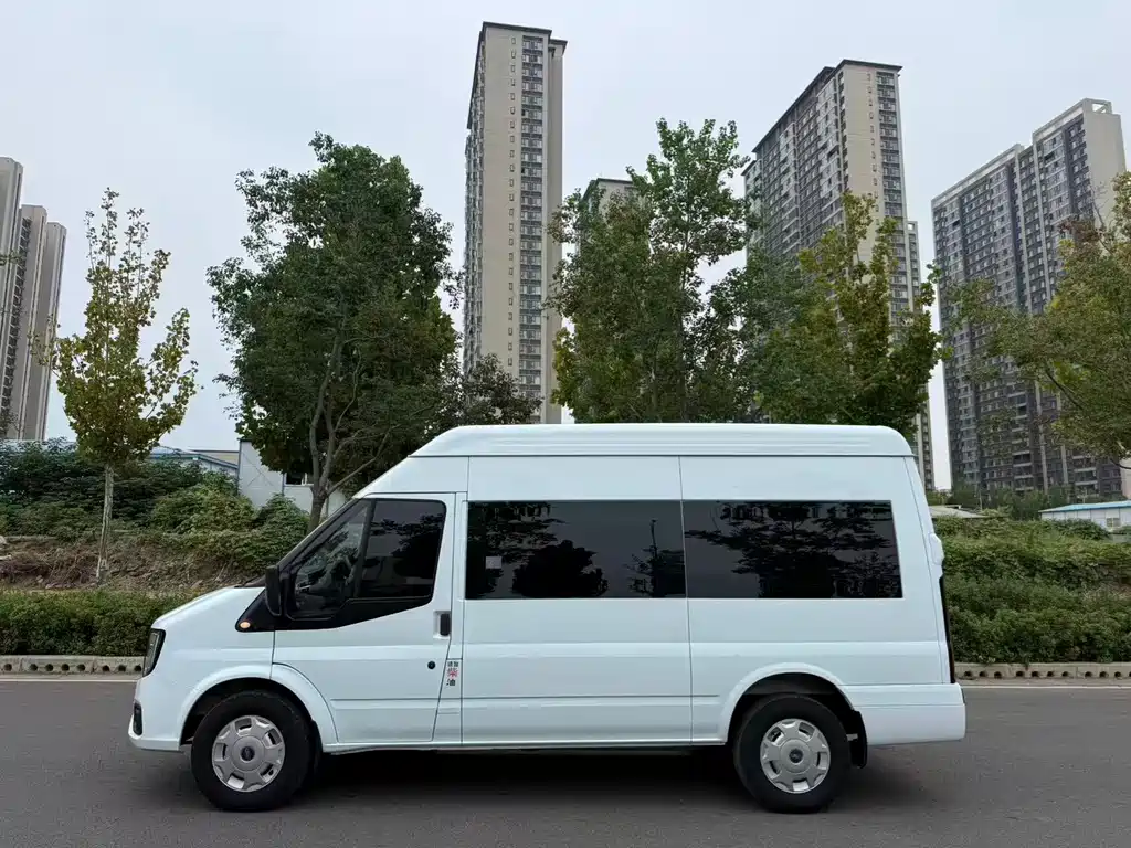JMC JMC Fushun — фото 5