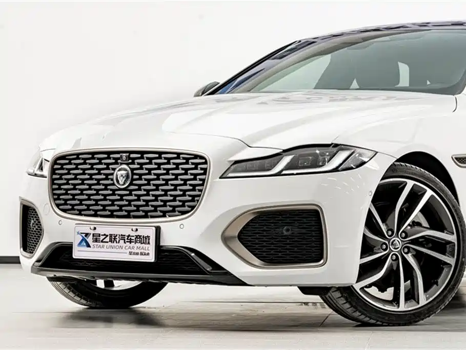 Jaguar XFL — фото 3