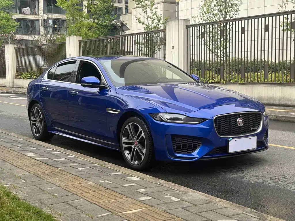 Jaguar XEL — фото 3