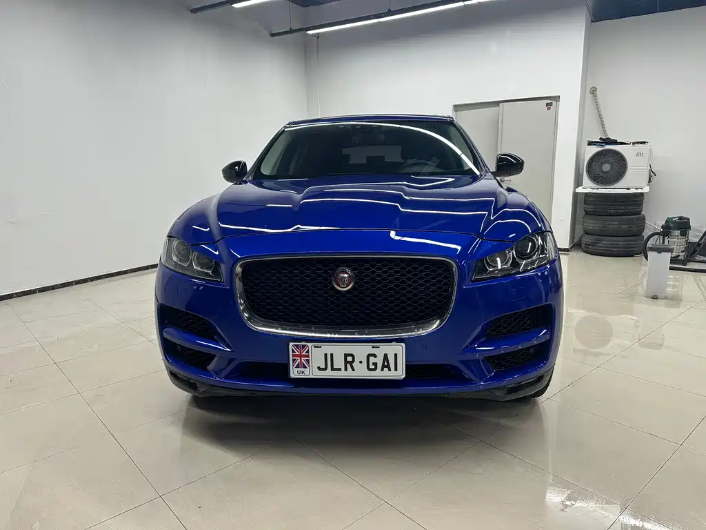 Jaguar F-PACE — фото 2