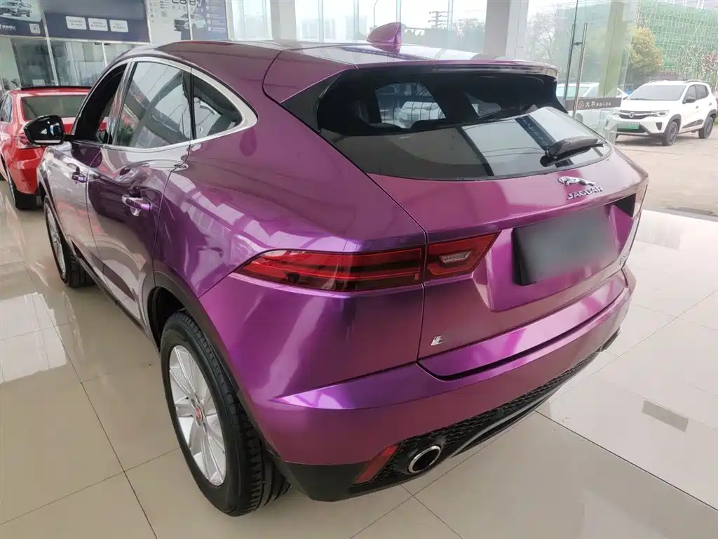 Jaguar E-PACE — фото 5