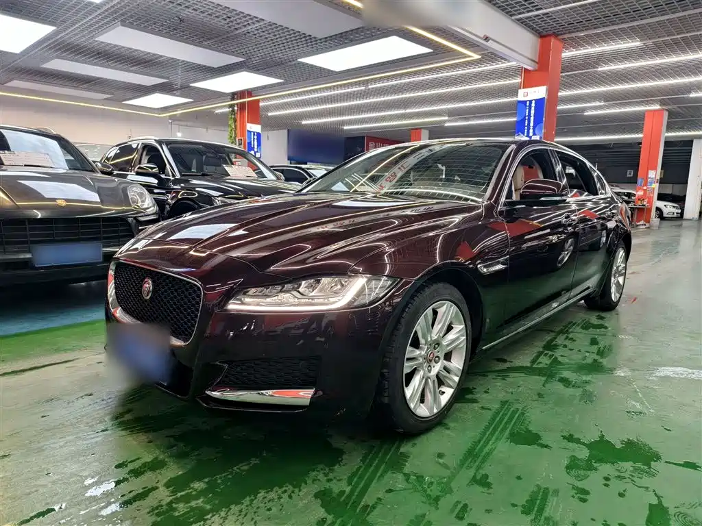 Jaguar XFL — фото 3