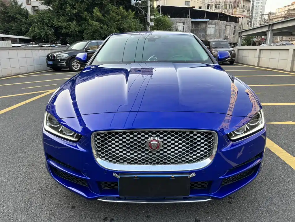 Jaguar XEL — фото 9