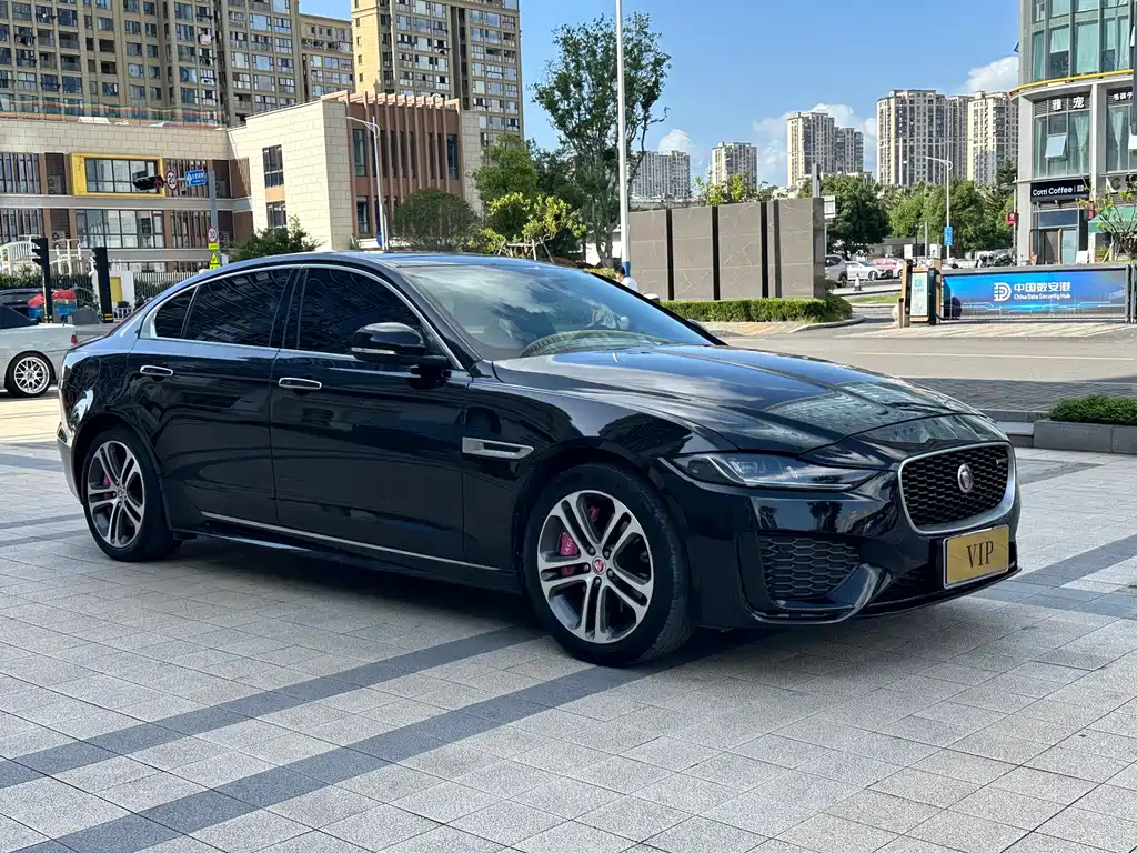 Jaguar XEL — фото 3