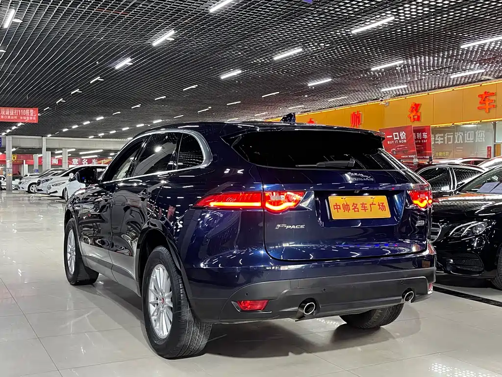 Jaguar F-PACE — фото 4