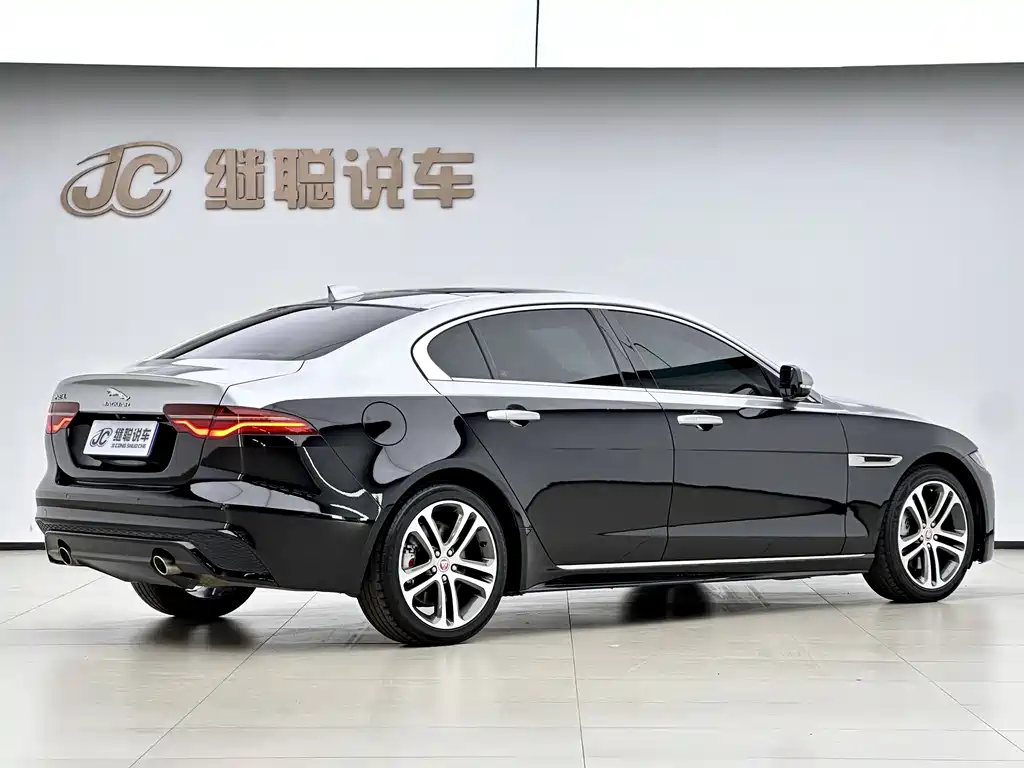 Jaguar XEL — фото 10