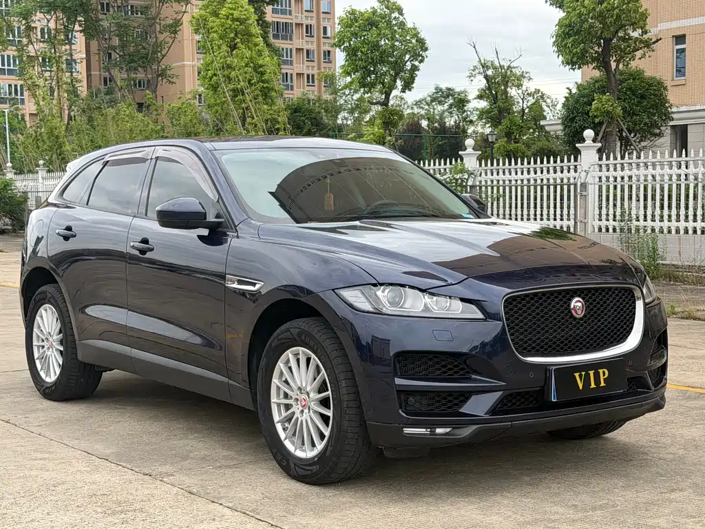 Jaguar F-PACE — фото 3
