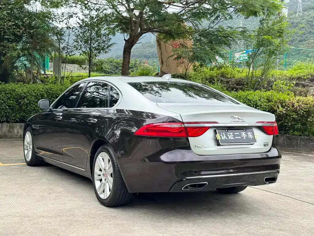 Jaguar XFL — фото 17