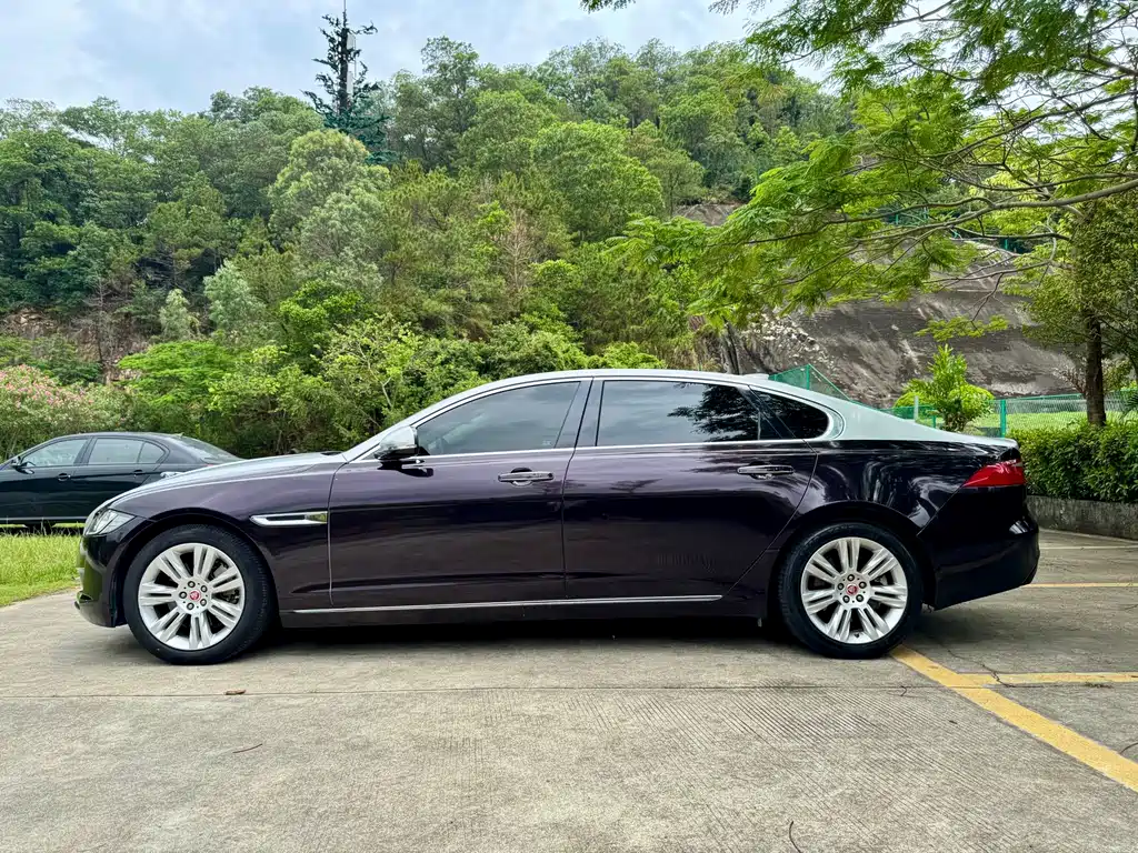 Jaguar XFL — фото 4