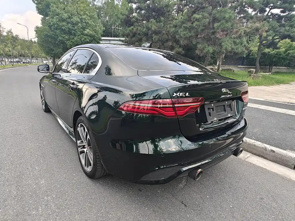 Jaguar XEL — фото 10