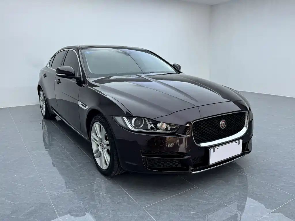 Jaguar XEL — фото 3