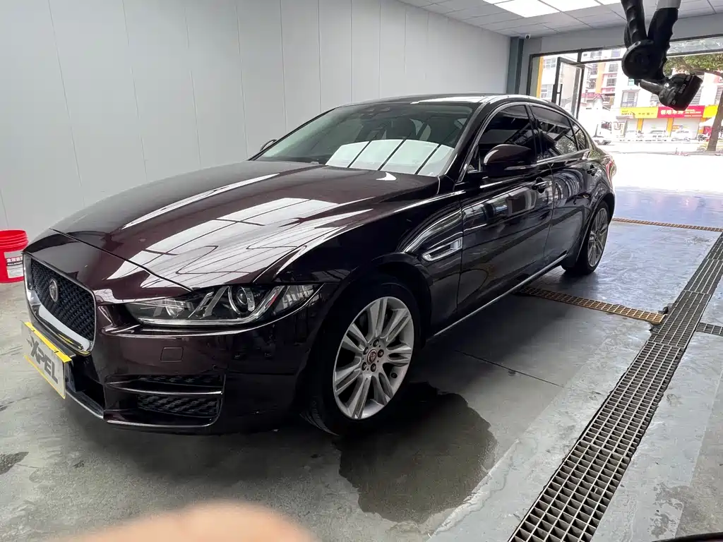Jaguar XEL — фото 3