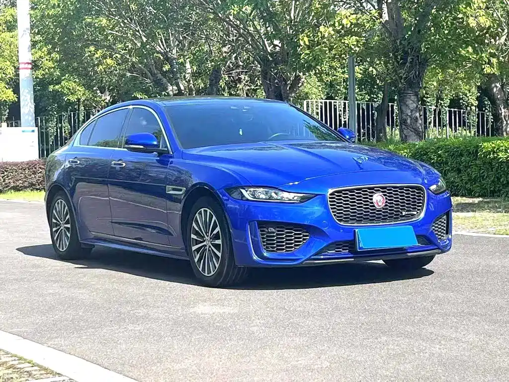 Jaguar XEL — фото 3
