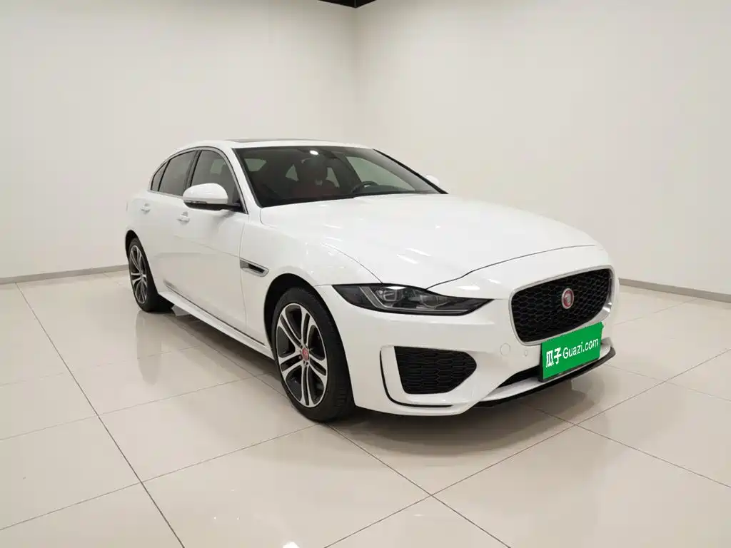 Jaguar XEL — фото 4