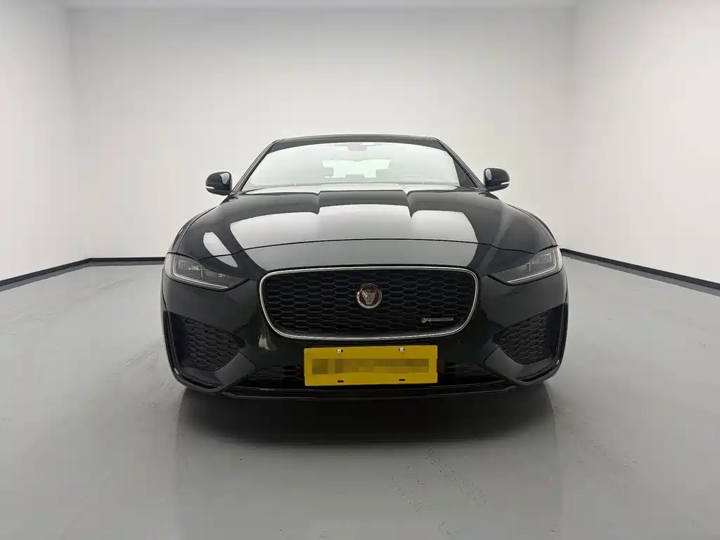Jaguar XEL — фото 2