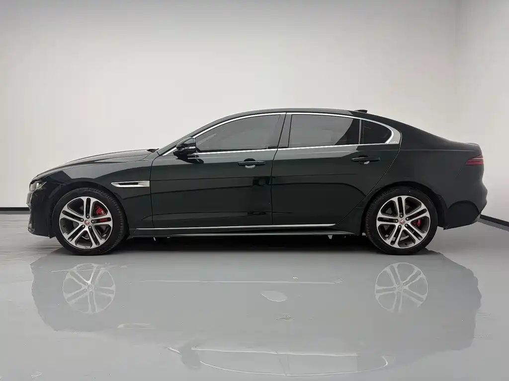 Jaguar XEL — фото 7