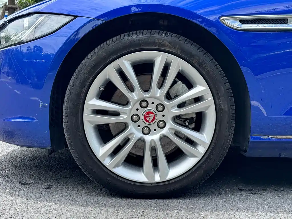 Jaguar XEL — фото 22