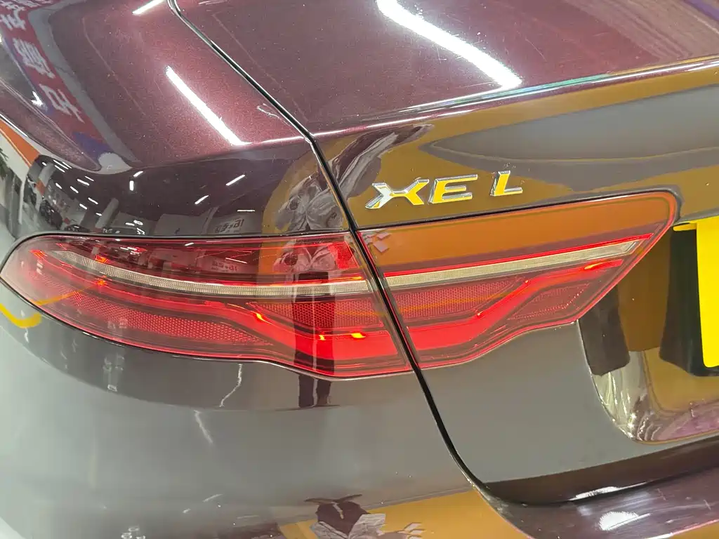 Jaguar XEL — фото 29