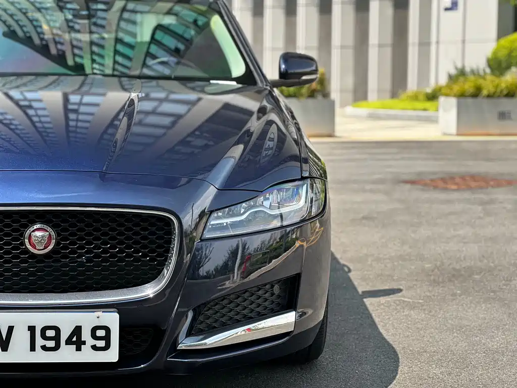 Jaguar XFL — фото 2