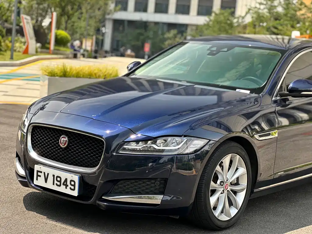 Jaguar XFL — фото 4