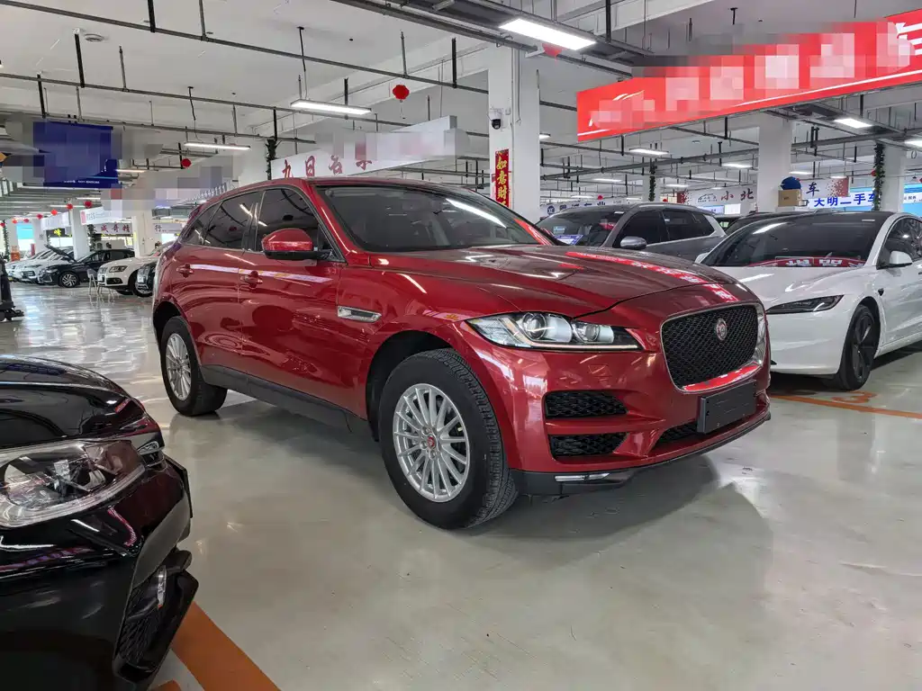 Jaguar F-PACE — фото 3