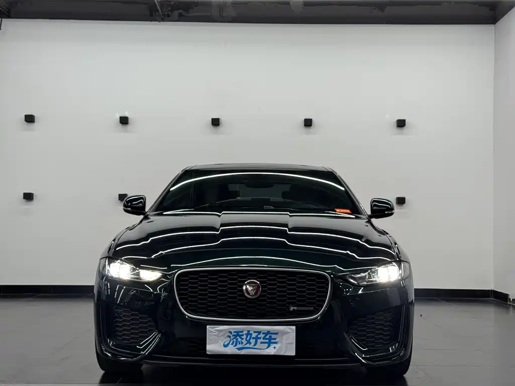 Jaguar XEL — фото 2