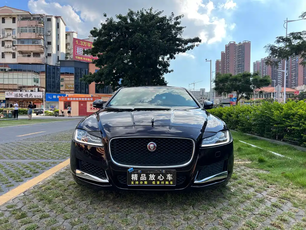 Jaguar XFL — фото 2