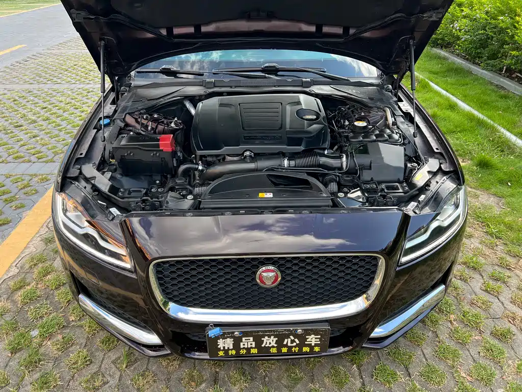 Jaguar XFL — фото 10