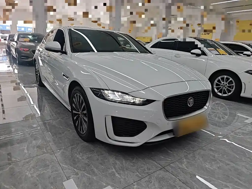 Jaguar XEL — фото 4