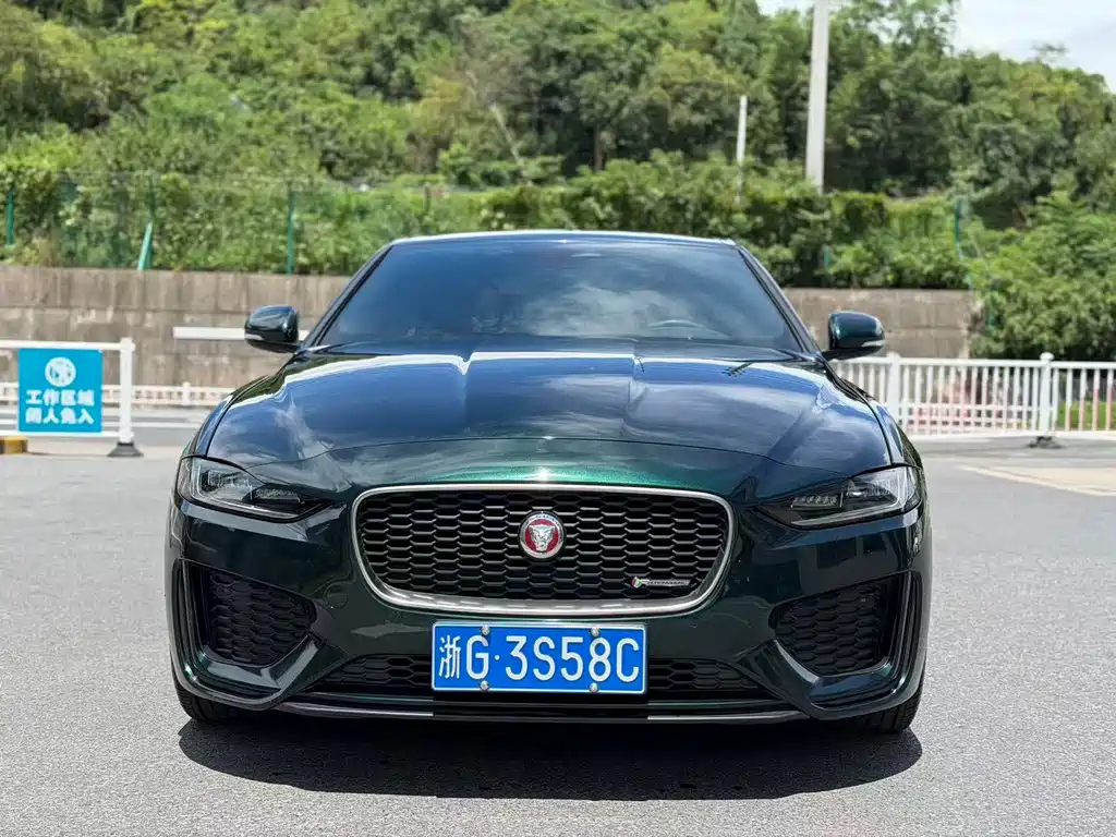 Jaguar XEL — фото 2
