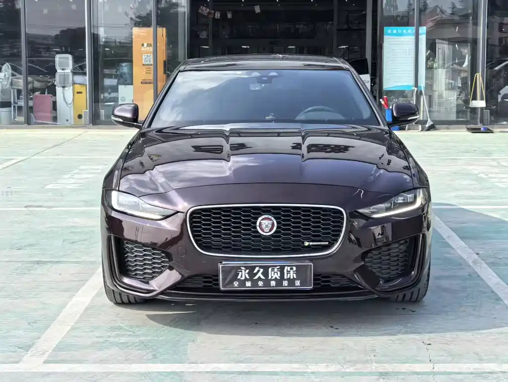 Jaguar XEL — фото 2