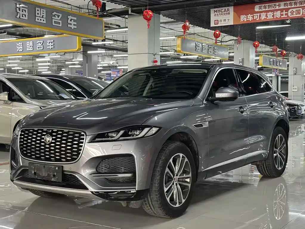 Jaguar F-PACE